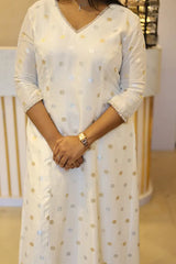 Silky Jacquard A-Line Princess Cut Kurti with Crepe Lining, Curve V-Neck & Lace Detailing on Neck and Sleeves