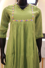 Chanderi Front-Pleated A-Line Kurti with Multicolor Thread Work