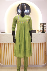 Chanderi Front-Pleated A-Line Kurti with Multicolor Thread Work