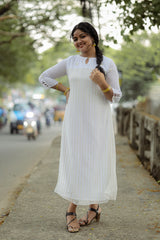 A LINE white mullcotton york and lurex georgette material