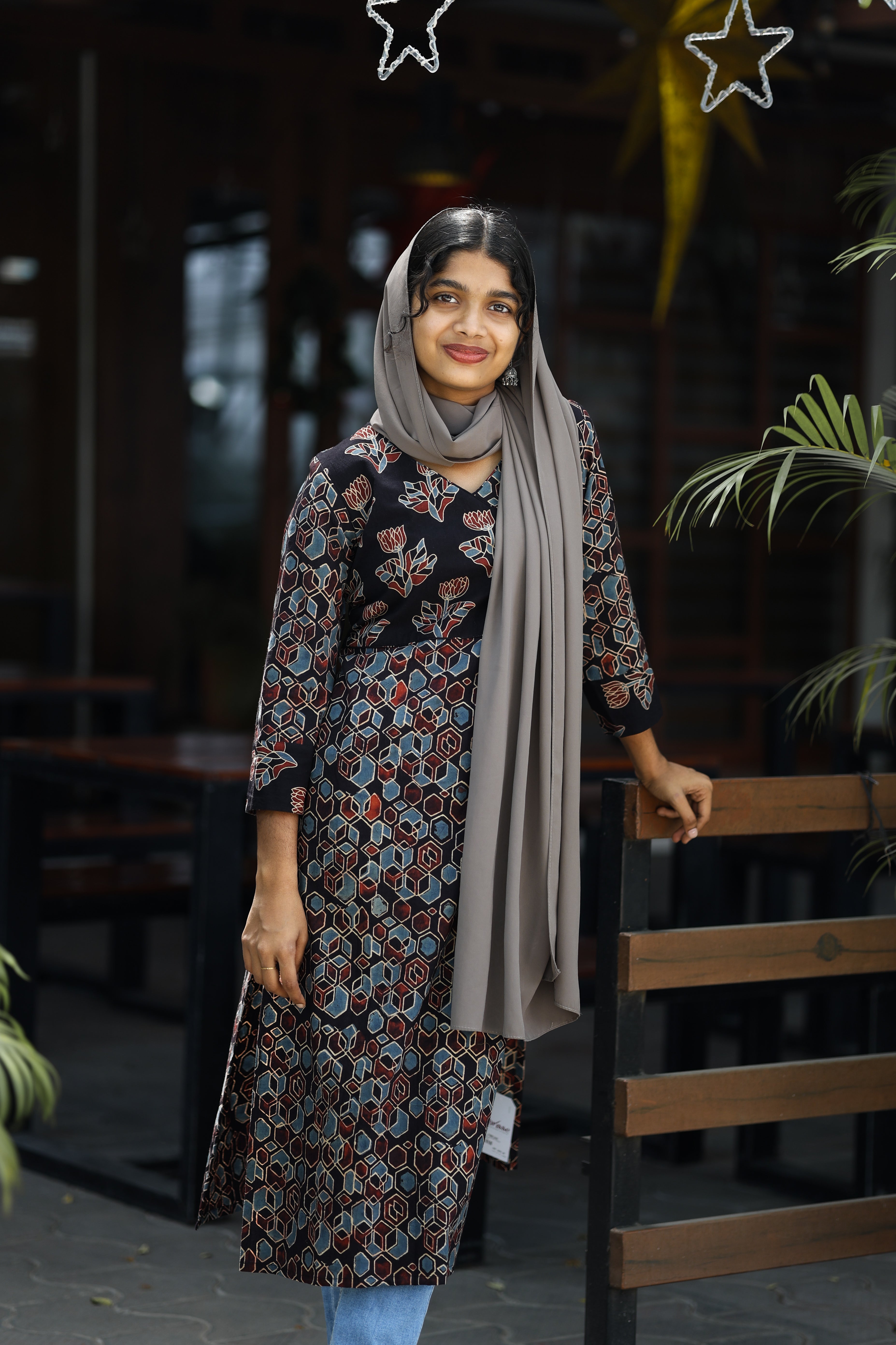Overlap slited kurthi