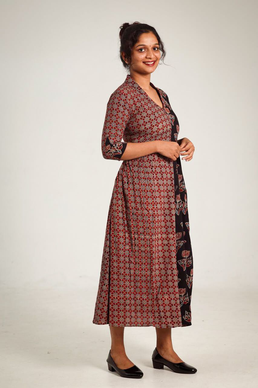A-line side pleated kurthi
